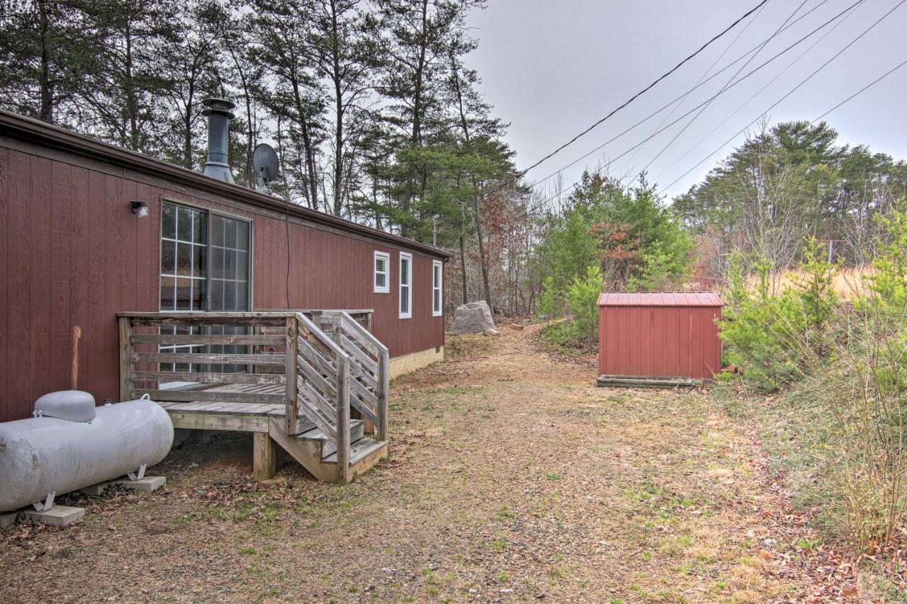 Cozy Asheville Cottage With Grill And Fire Pit! Esterno foto
