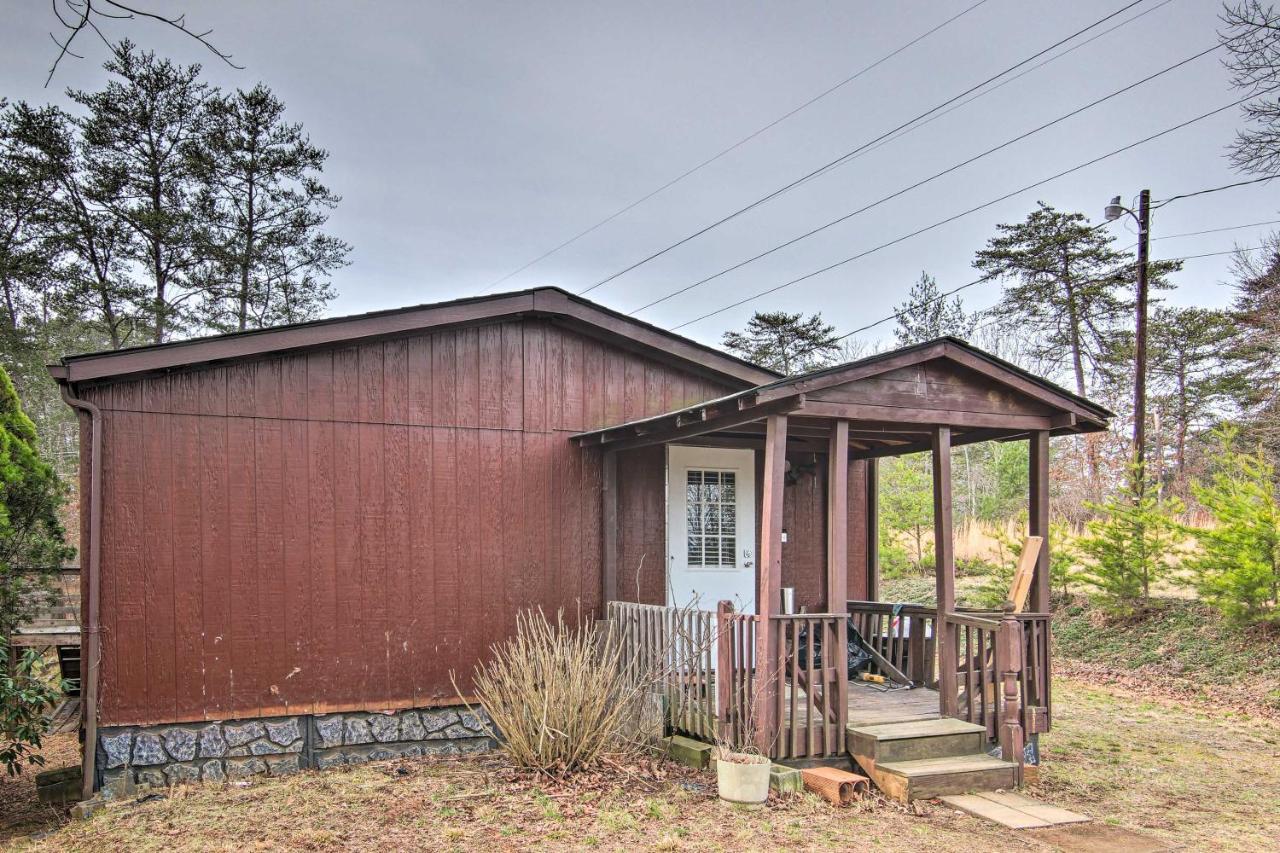 Cozy Asheville Cottage With Grill And Fire Pit! Esterno foto